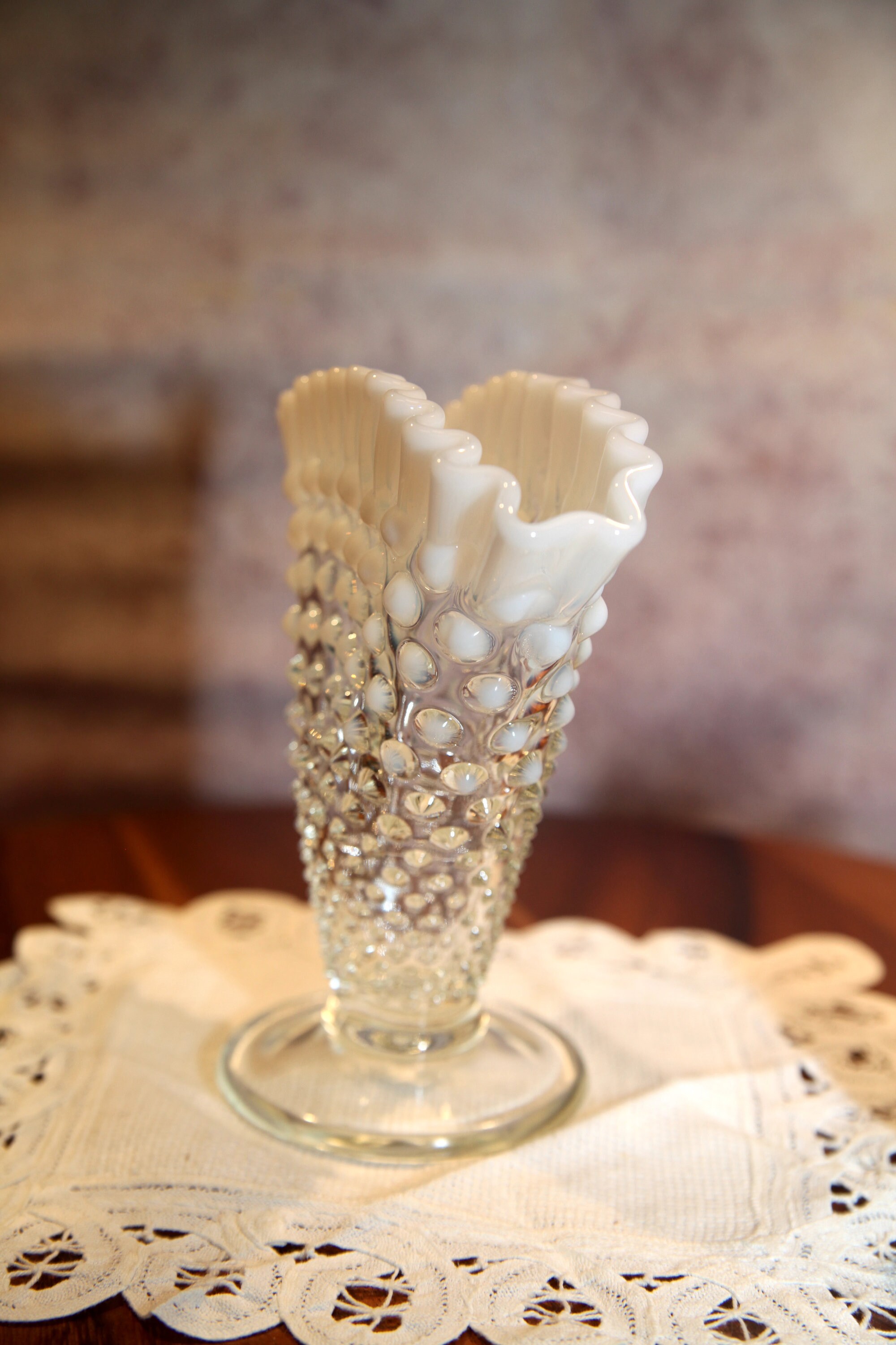 美品！フェントン　オパールセント　ホブネイル　花瓶 美品！フェントン オパールセント ホブネイル 花瓶 花瓶