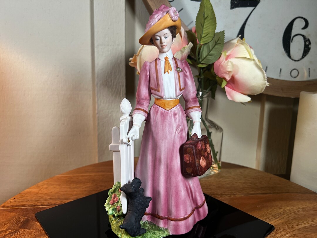 1995 Mrs. Albee Award ヴィンテージ　陶器人形 il_1080xN.5256117074_rccp.jpg