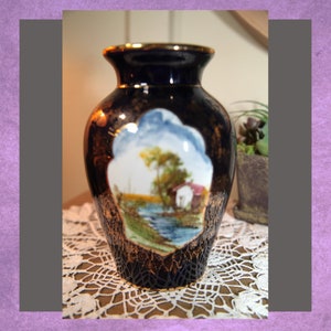 Vintage Portugal Deep Navy, Country Setting Ceramic Urn-Vase, 7&quot;, 1970&#39;s   B96-7-11
