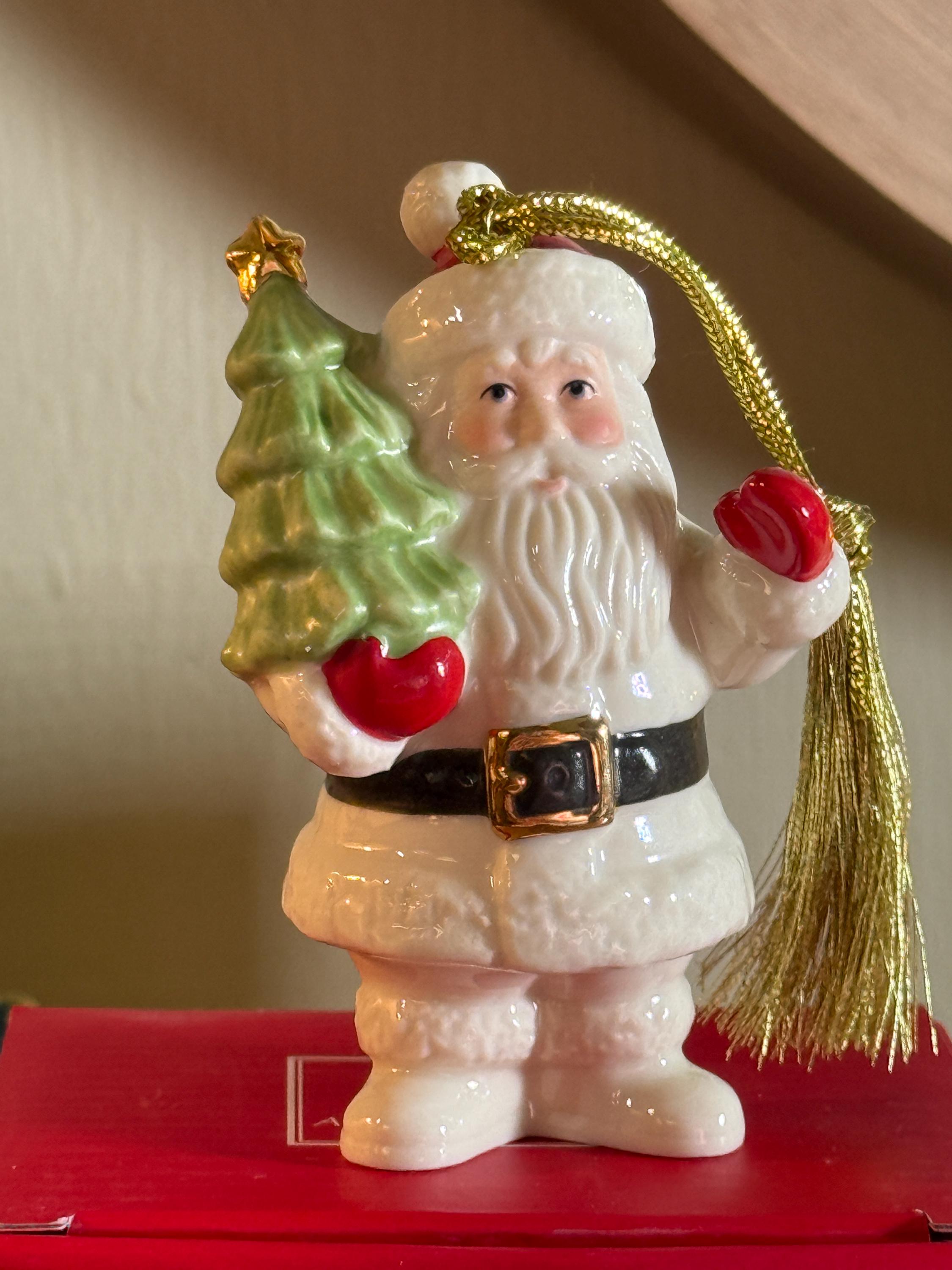 Lenox, Very Merry Christmas, Santa With Christmas Tree, Porcelain