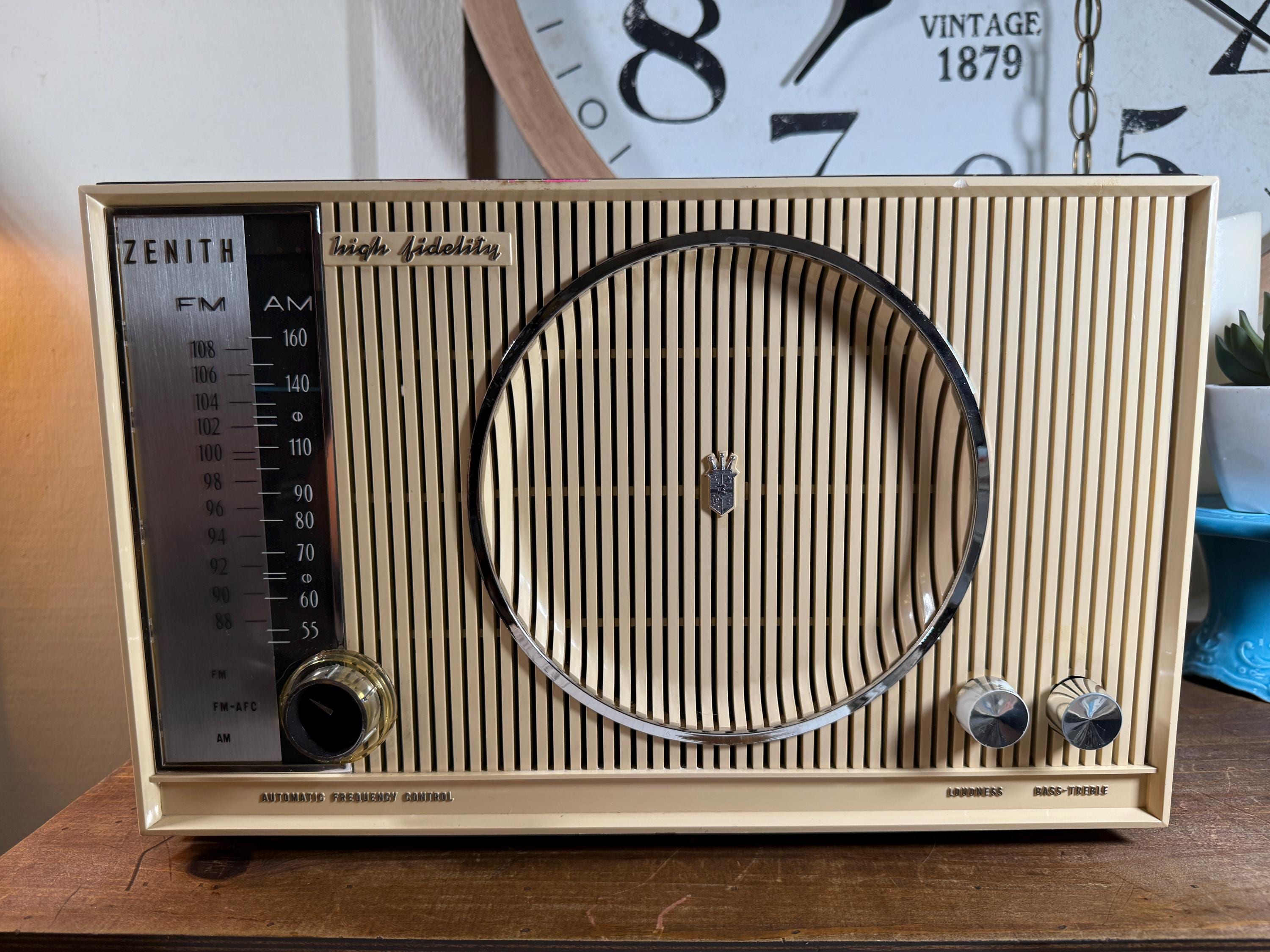 【ZENITH】ヴィンテージ真空管ラジオ　USA AM・FM※動作確認済 Zenith radio - Etsy 日本