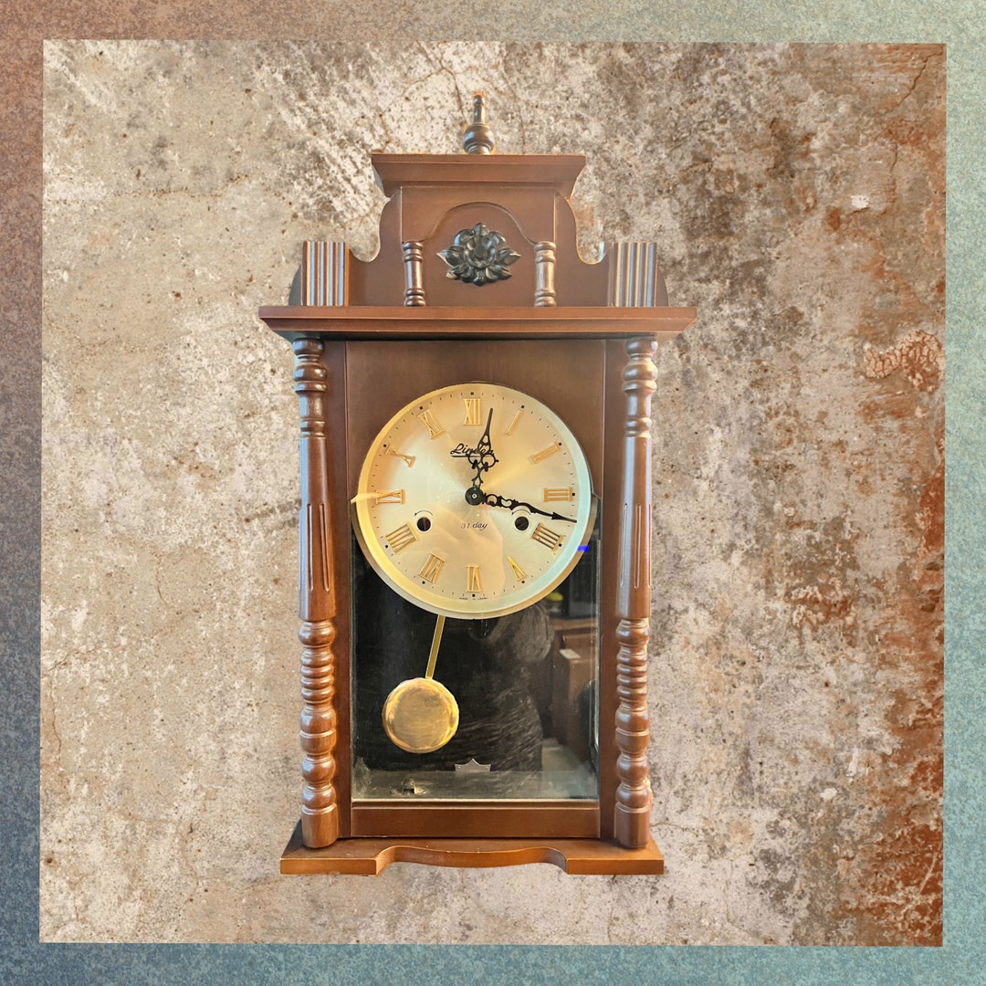Vintage LINDEN Quartz Wall Clock Wood Glass Cover Face Etsy