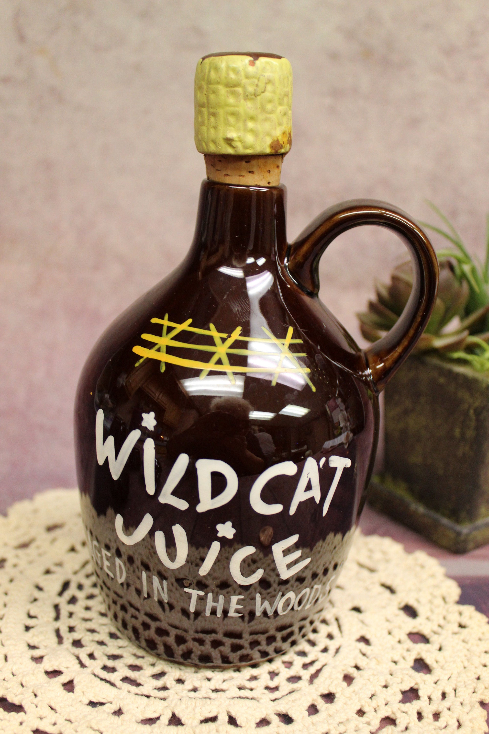 Vintage Wild Cat Juice Ceramic Jug With Stopper Bottle & 8 Small