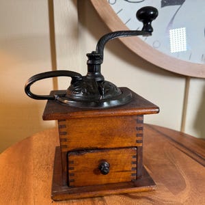 Antique,  Wood, Coffee Grinder, Cast Iron Arm and Handle, 11&quot;, WORKS, 1930s B67-6-20