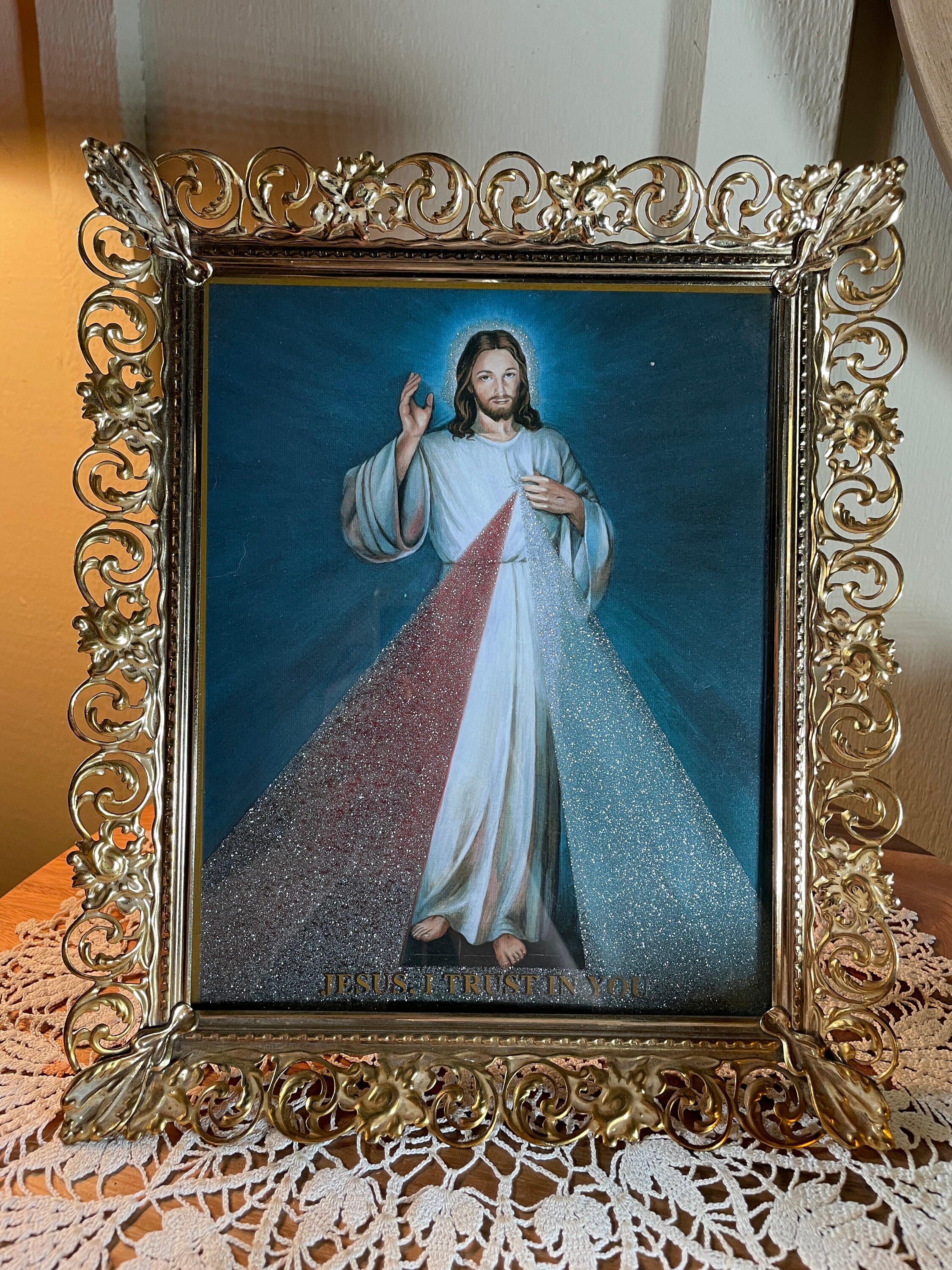 VINTAGE Brass Ormolu Ornate Gold Metal Framed Picture JESUS With Glass ...