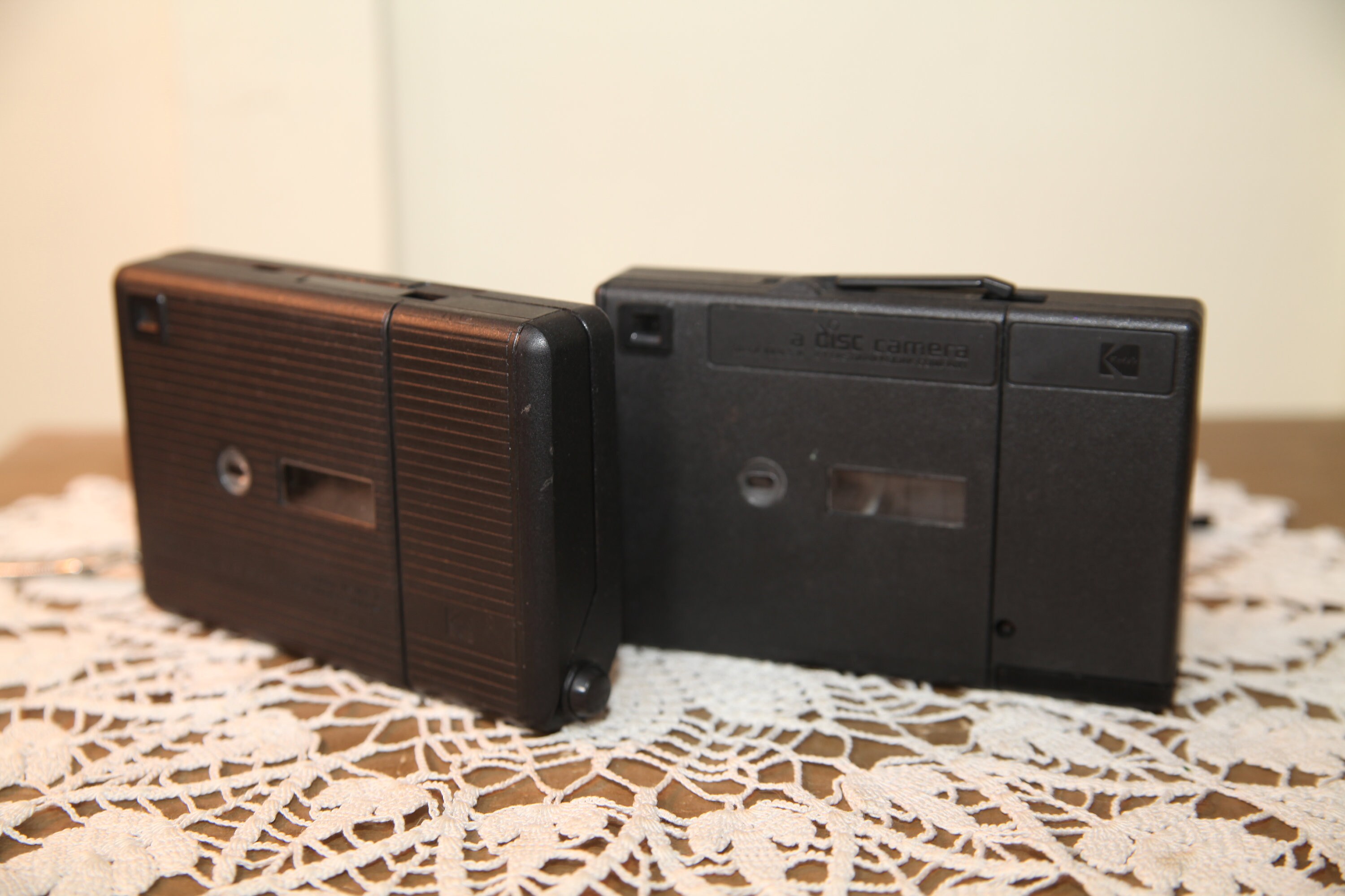 Kodak Disc 3100 Camera Gold and Black Vintage 1980
