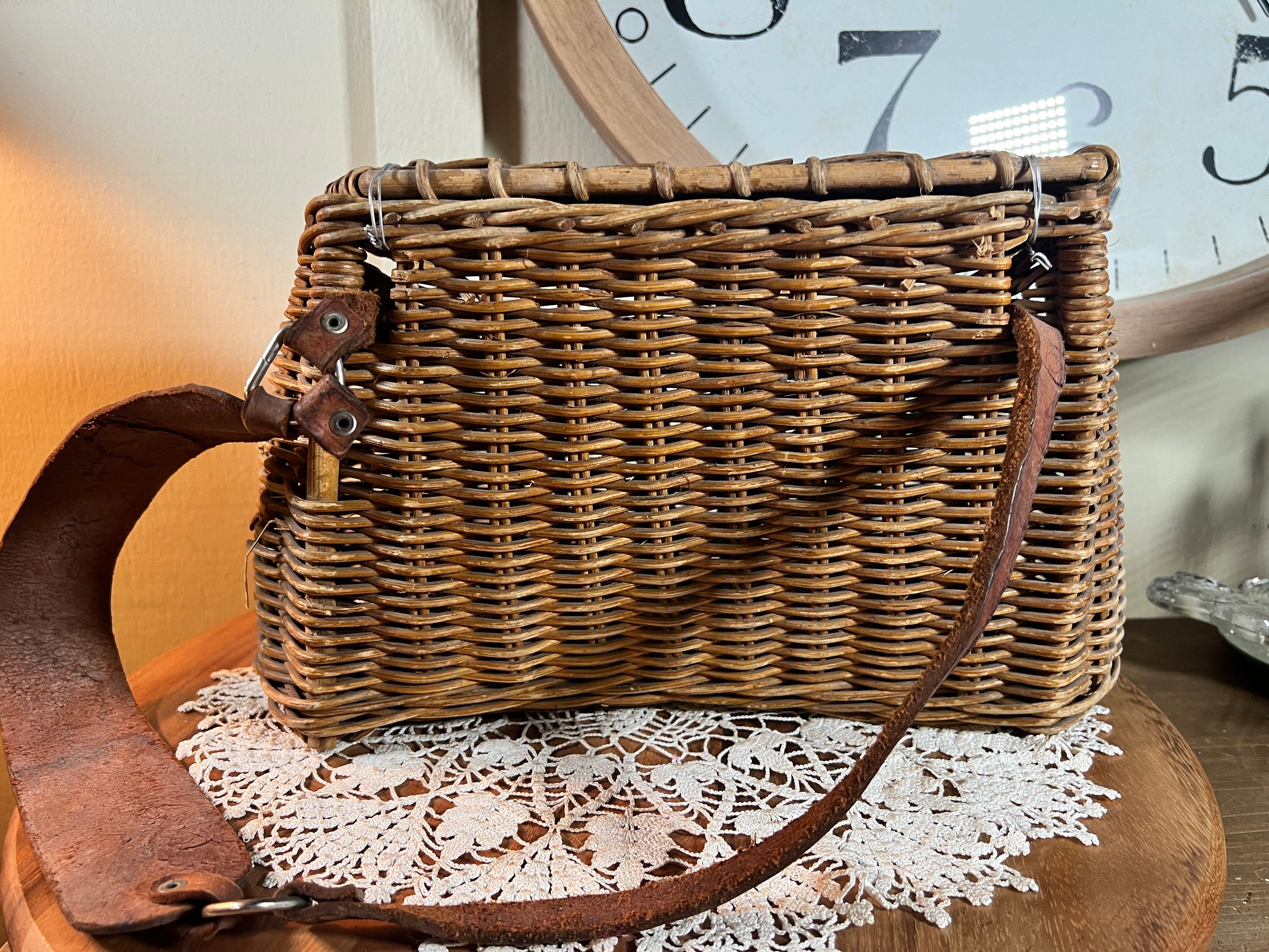 Antique, Vintage, Wicker, Fly Fishing, Trout, Fish, Creel Antique, Vintage, Wicker, Fly Fishing, Trout, Fish, Creel