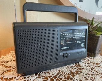 General Electric radio ゼネラルエレクトリック ラジオ ヴィンテージ G.E.、ゼネラル・エレクトリック、AM/FM ラジオ