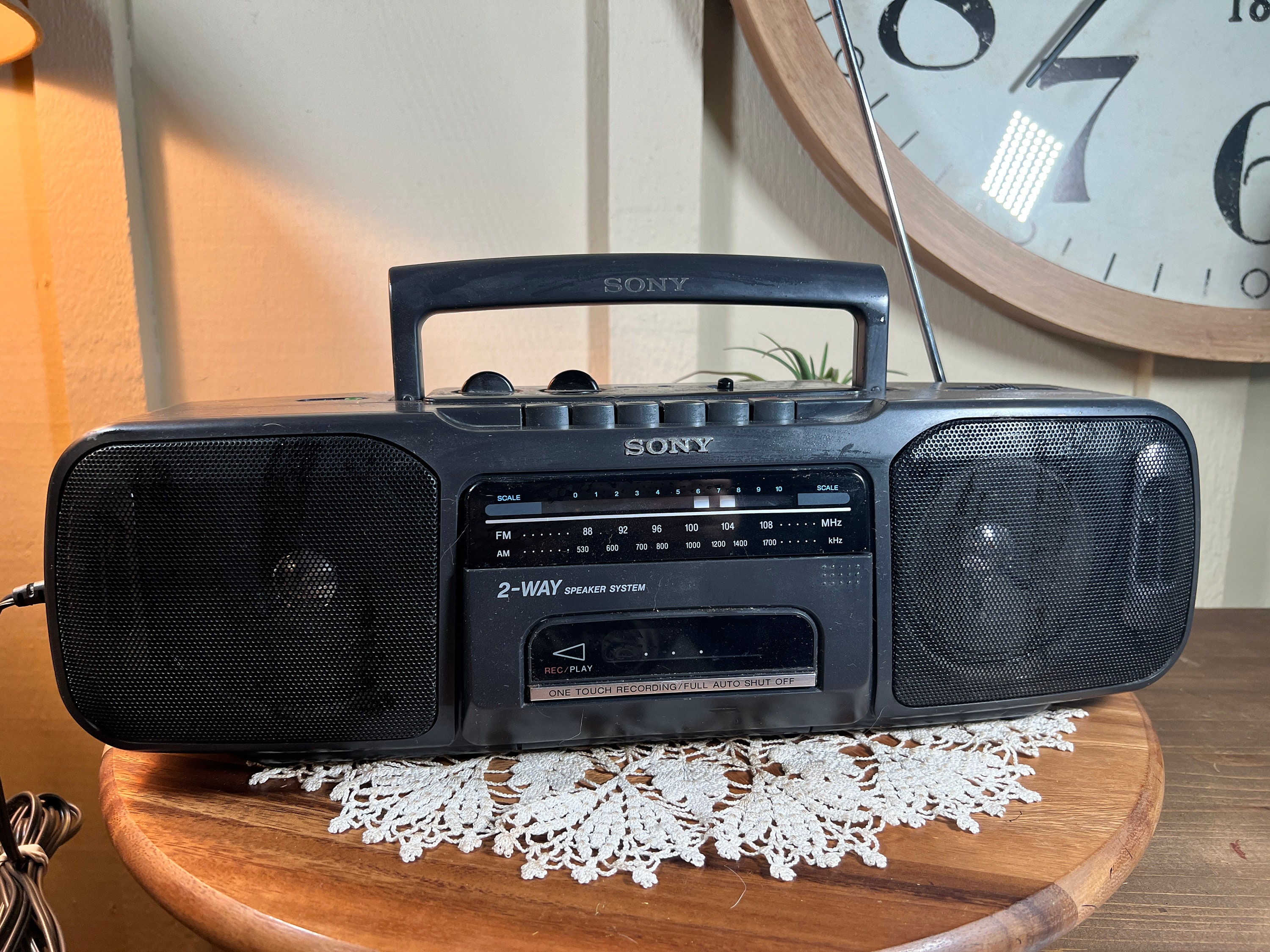 Vintage SONY, Boom Box, AM/FM Radio, Portable Stereo Vintage SONY, Boom Box, AM/FM Radio, Portable Stereo