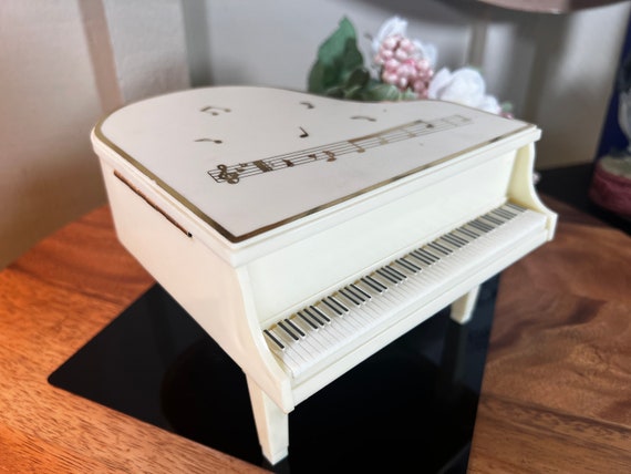 Vintage, Musical, White, Gold, Plastic Piano, Music Box, Trinket