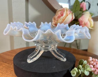 フェントン フレンチ オパールセント ホブネイル ガラス ファン 花瓶