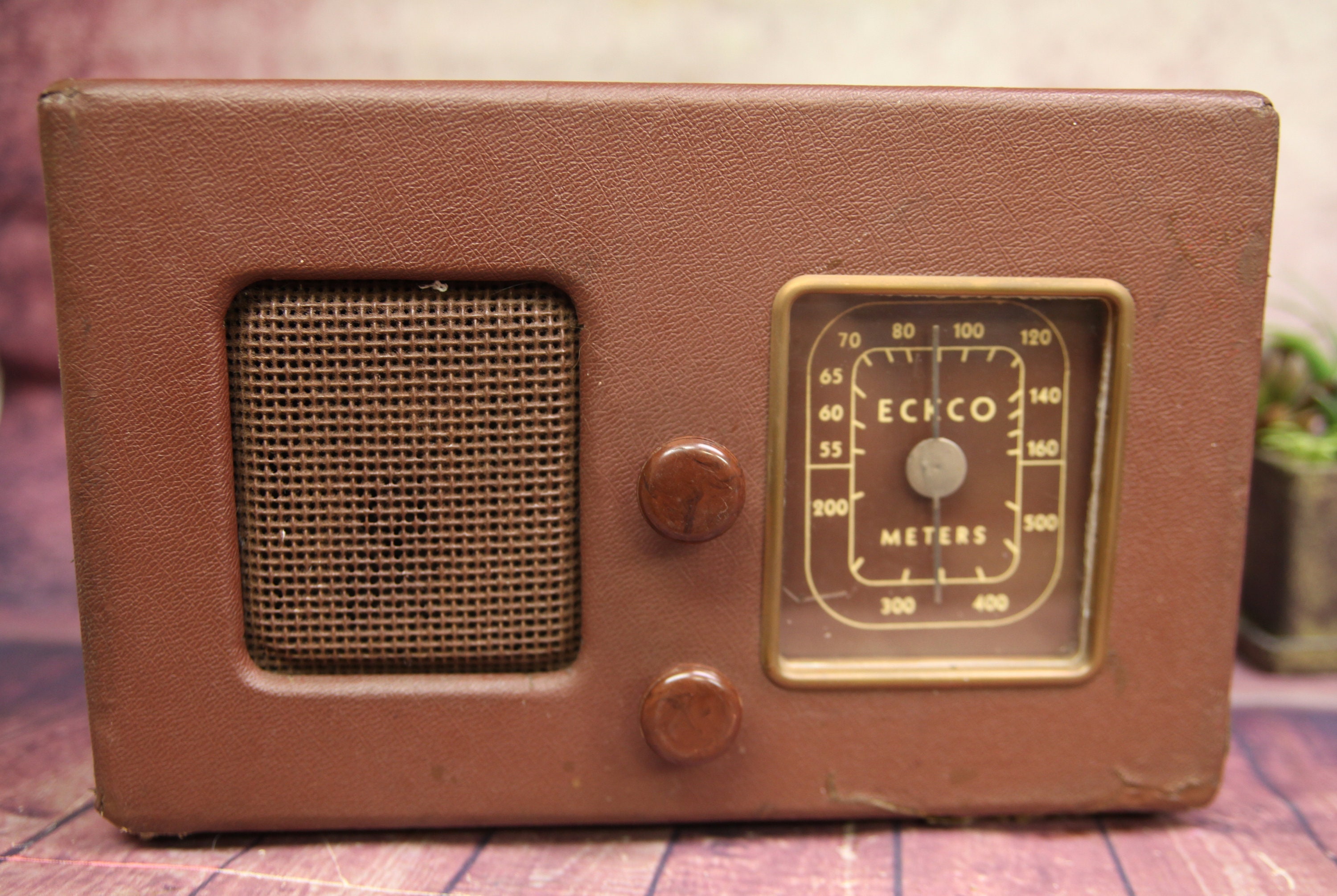 希少なヴィンテージ Eckco ラジオ、AM、真空管ラジオ、1940 年代、12.5