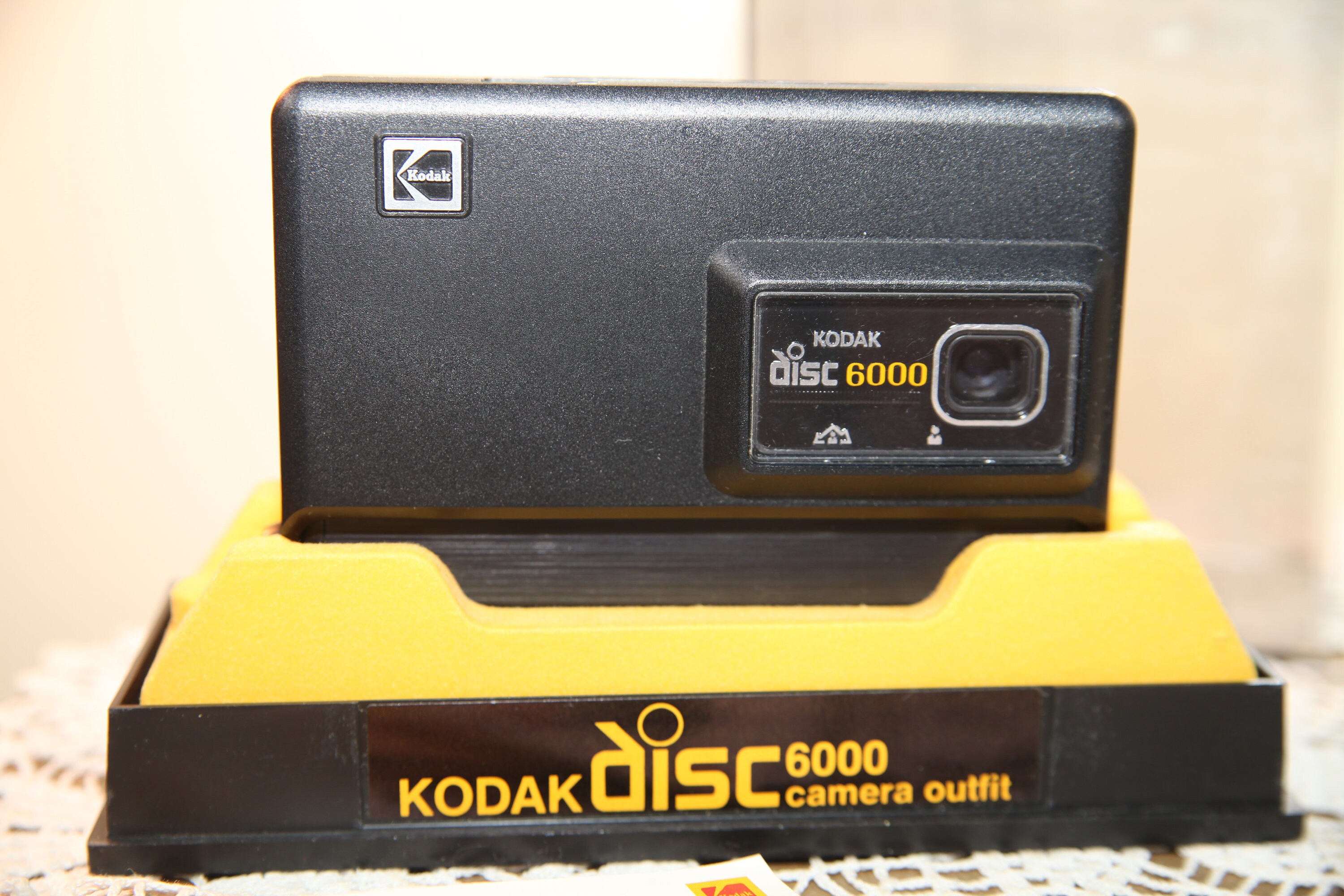 コダック KODAK DISC 6000 1981年販売 カメラ 激レア レトロ Rare Vintage Kodak Disc 6000 Camera Outfit in Original Display