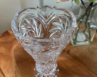 ヴィンテージ、風車、ハンドエッチングガラス、花瓶、フリルエッジ