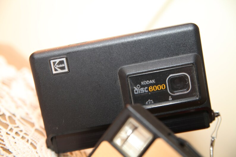 Kodak Disc 3100 Camera Gold and Black Vintage 1980