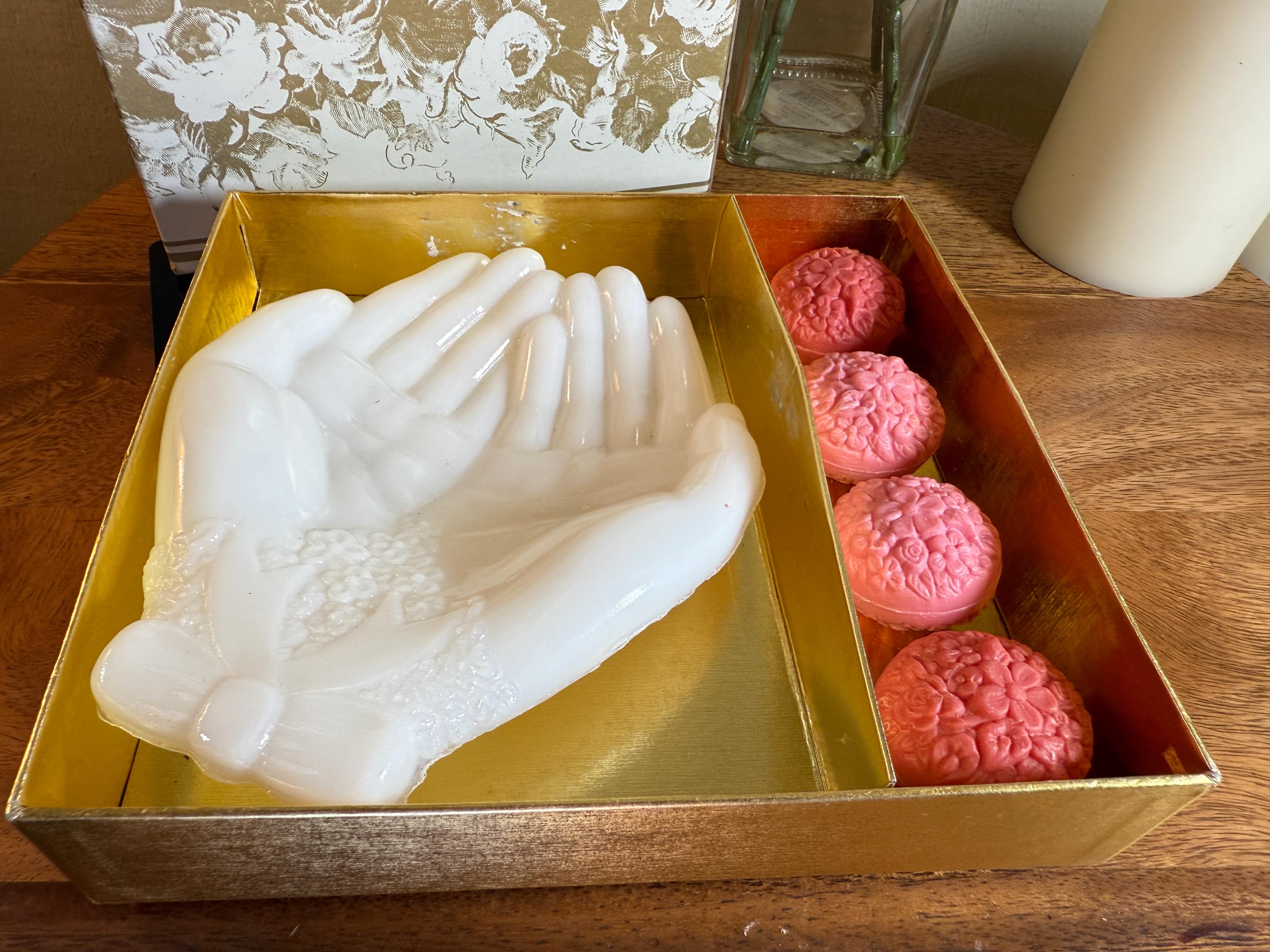 Vintage, Avon, Touch of Beauty, Milk Glass, Hands, Soap Dish, Pink