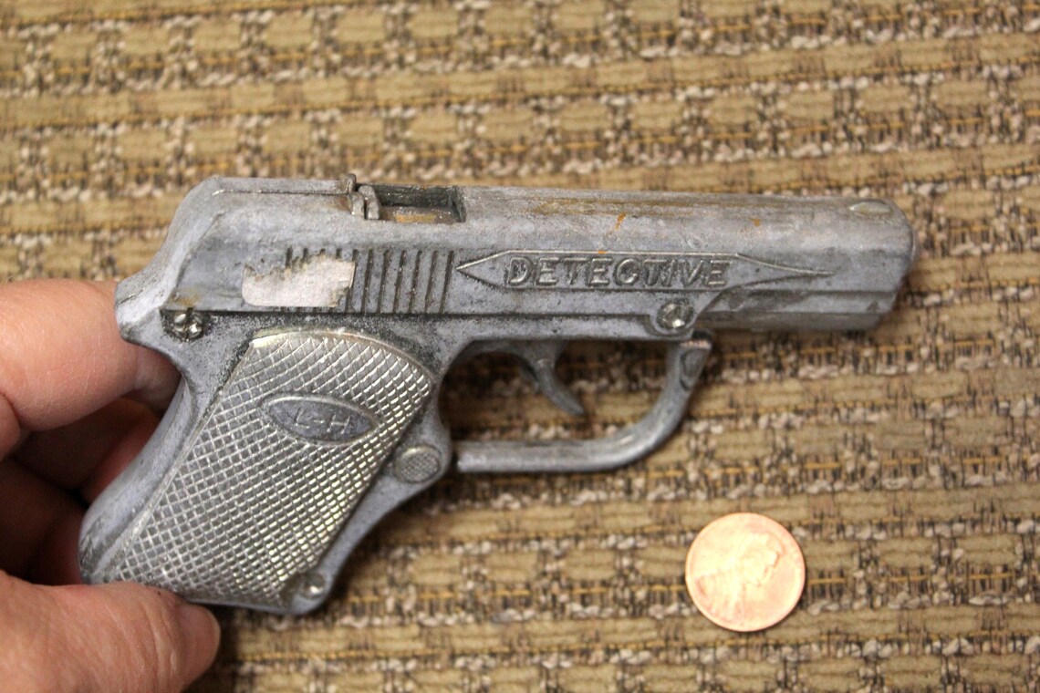 Vintage Leslie Henry Detective Cap Gun 1960s Metal Cap Gun Etsy