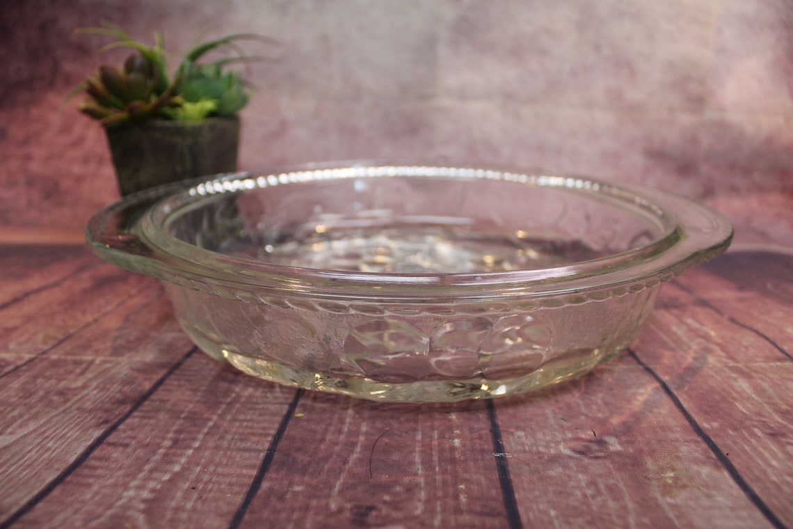 Vintage Clear Glass Pie Plate with Fruit on bottom 11 Etsy