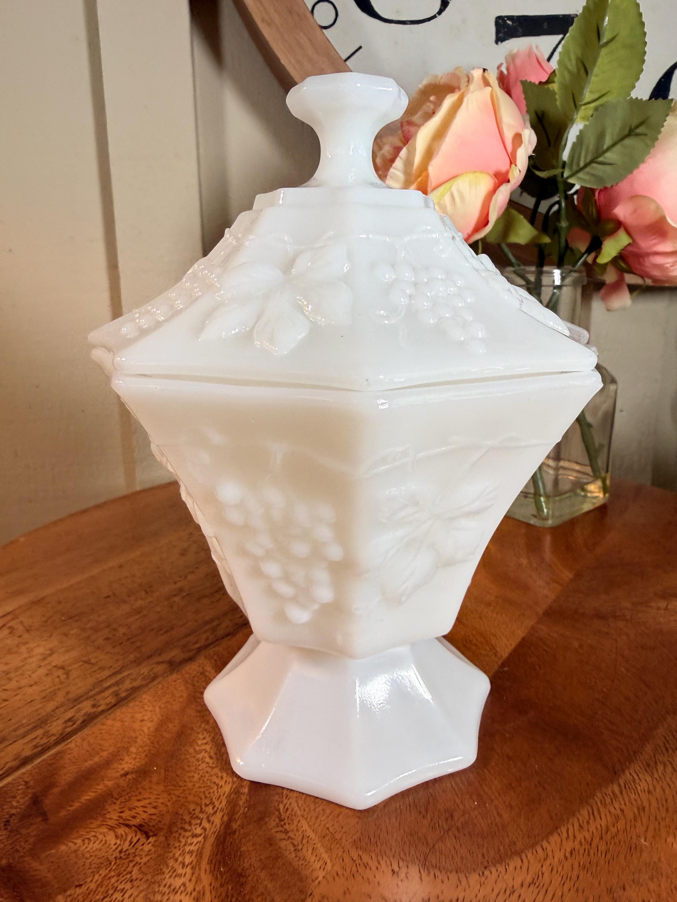 Vintage Anchor Hocking Milk White Glass Candy Dish With Lid