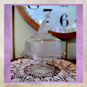 EAPG Gillinder Westward Ho Pioneer Indian Frosted Glass Lidded Compote, 9.5&quot;, 1950&#39;s B101 (#1)