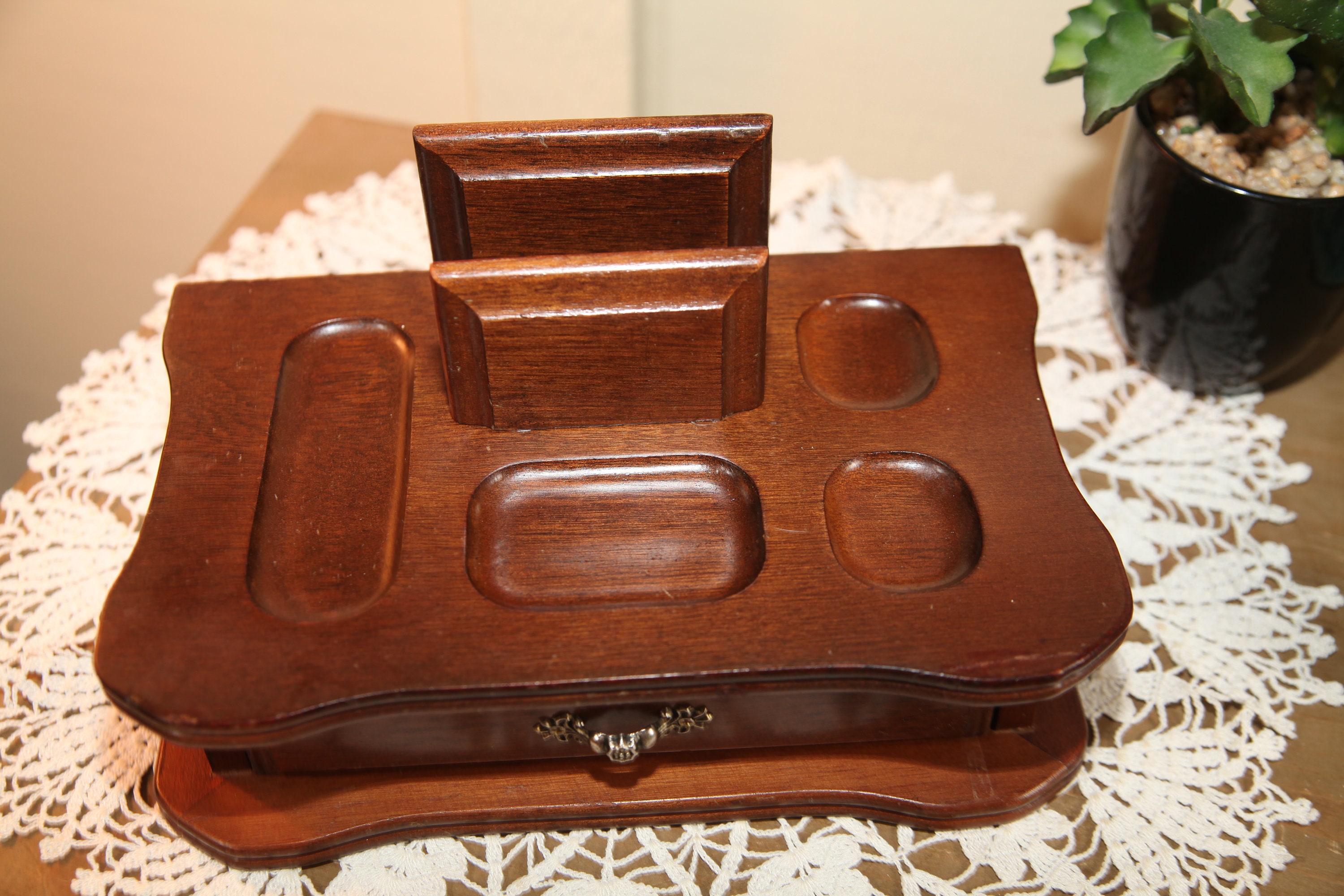 Vintage Wooden 1 Drawer Mens Valet Wallet Dresser Top Organizer Jewelry Box, 1970's, 7" B35-7-31 - Etsy Vintage Wooden 1 Drawer Mens Valet Wallet Dresser Top Organizer Jewelry Box, 1970's, 7" B35-7-31 - Etsy