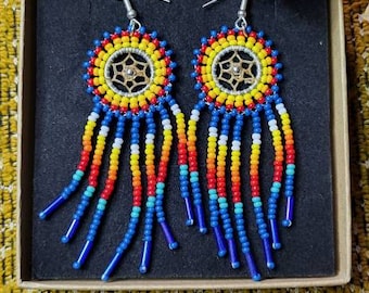 DREAMCATCHER beaded earrings / Traditional / Beading art / Native American beaded earrings / Bohemian jewelry / Meaningful / Gift for her