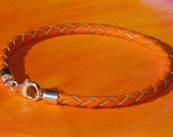 Hommes / dames 4mm Orange tressé cuir & sterling silver bracelet par Lyme Bay Art.