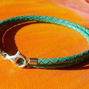 Pulseira masculina/feminina de 3 mm de couro trançado turquesa e prata esterlina da Lyme Bay Art.