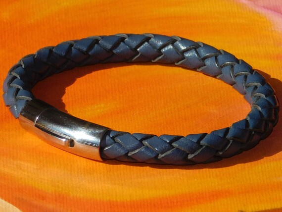 Acquista Online Gioielli Biker | Merch Shop EMP - Foto 5