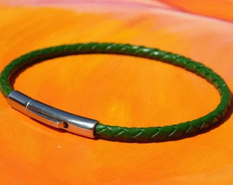 Mens / ladies 3mm Green Braided leather & stainless steel bracelet by Lyme Bay Art.
