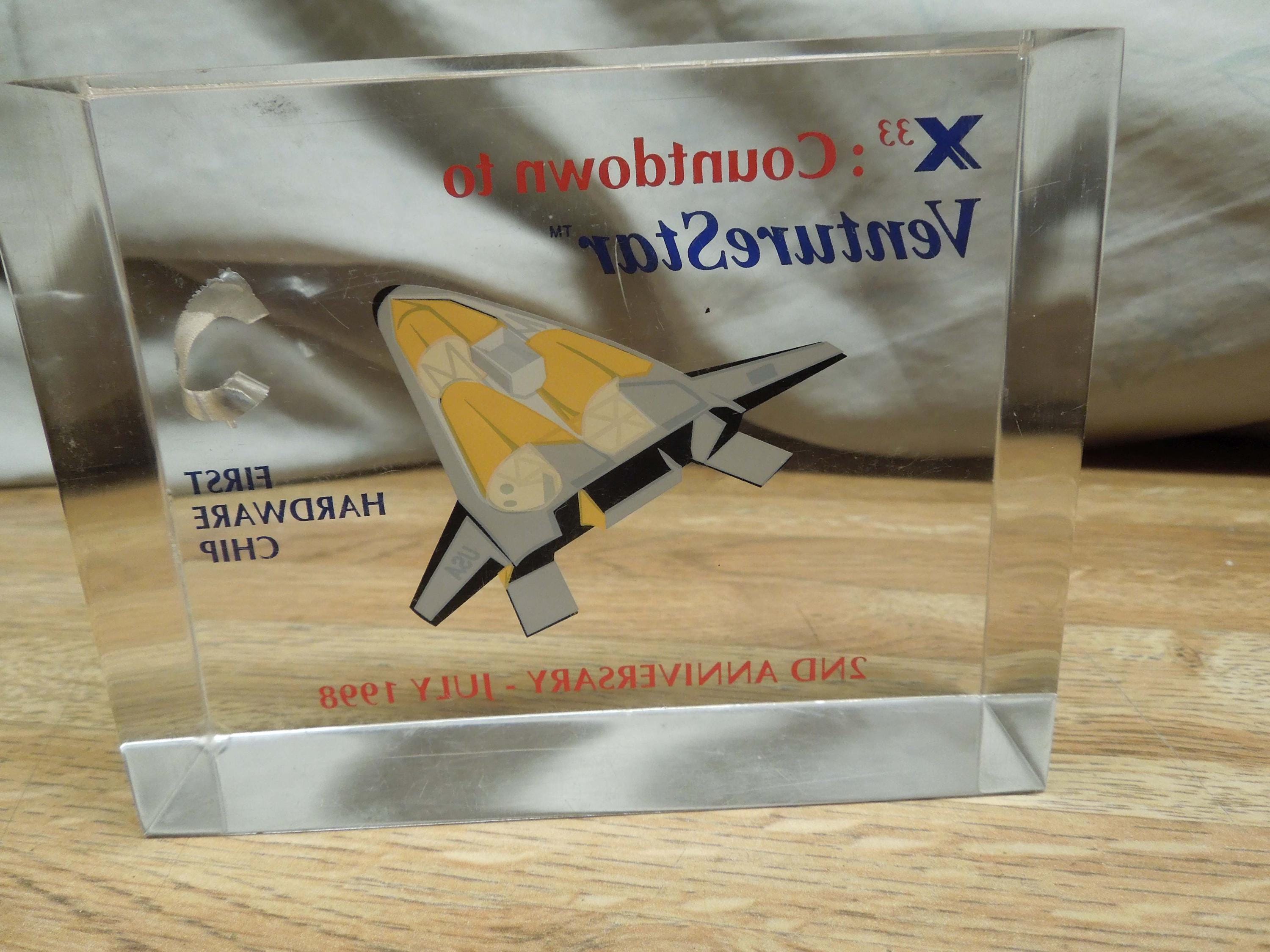 Lockheed Martin Acrylic Display for the X-33 Venture Star Vintage ...