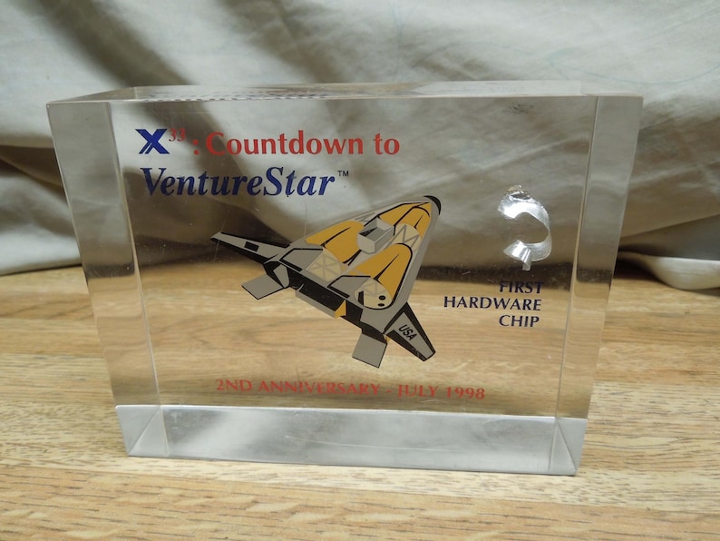 Lockheed Martin Acrylic Display for the X-33 Venture Star Vintage ...