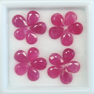 Naturliga Rubin- och Päroncabochoner: Röda Ädelstenar i Parti (5 x 4 MM, 20 st)