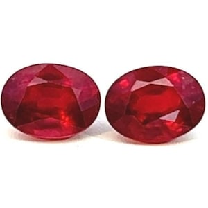 2 st naturlig rubin oval slipad ca 8 x 6 MM, glasfylld ädelsten 4,50 ct