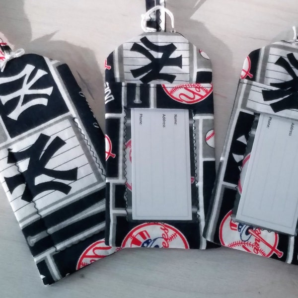 Luggage Tag - New York Yankees:  Luggage Tag, Laptop Bag, Backpack Tag, Purse Tag, Money Gift Holder