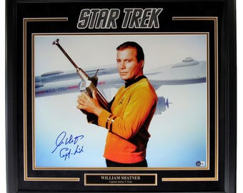 William Shatner Actor Star Trek Autographed 16x20 Photo Framed