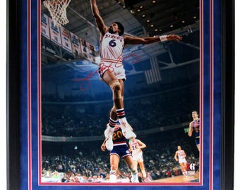 Julius Dr J Erving HOF 76ers Autographed 16x20 Photo Framed