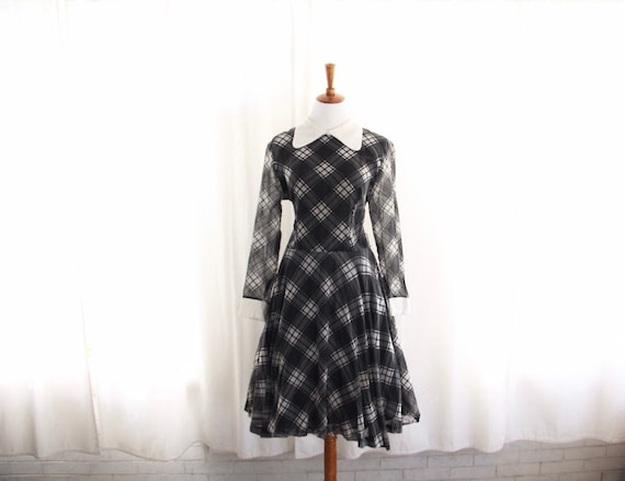 60s Vtg Plaid Dress Peter Pan Collar Medium