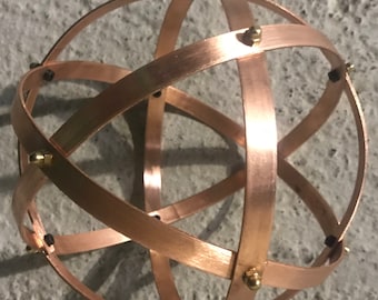 Genesa Crystal copper, 16 cm in diameter, bands 10 mm wide, fastening with blind golden dice