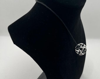 Silver-plated Genesa Crystal pendant 21 mm in diameter: bronze and brass alloy