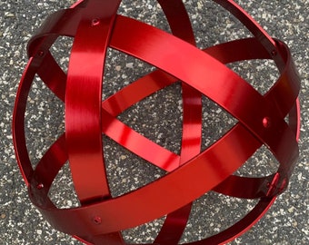 Genesa Crystal 21 cm diameter in natural anodized red aluminum