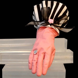 Dish washing gloves. My Fair Lady. This is our very favorite. image 1