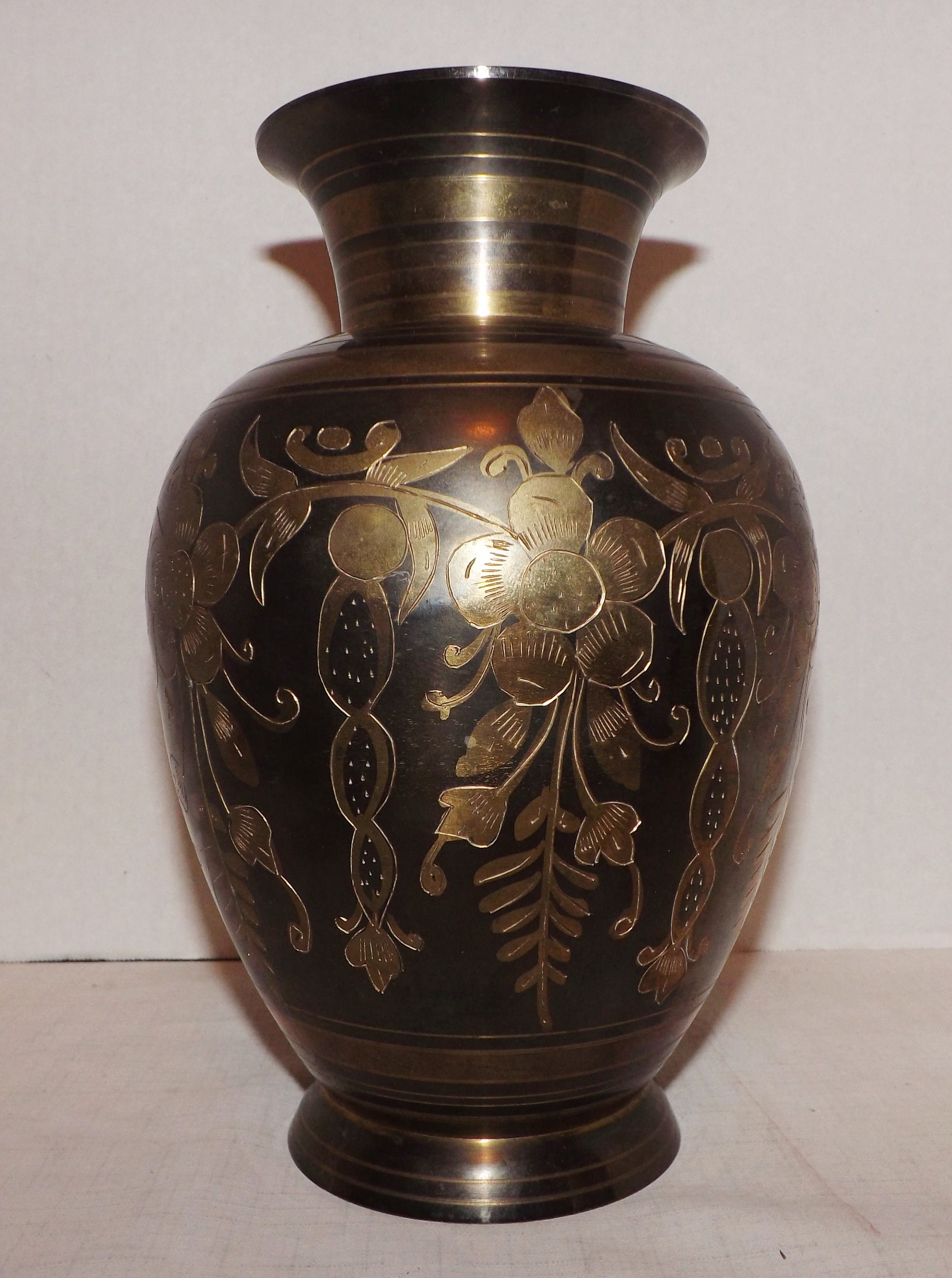 Vintage Two Tone Brass Vase UrnDecorativeFloral Etsy