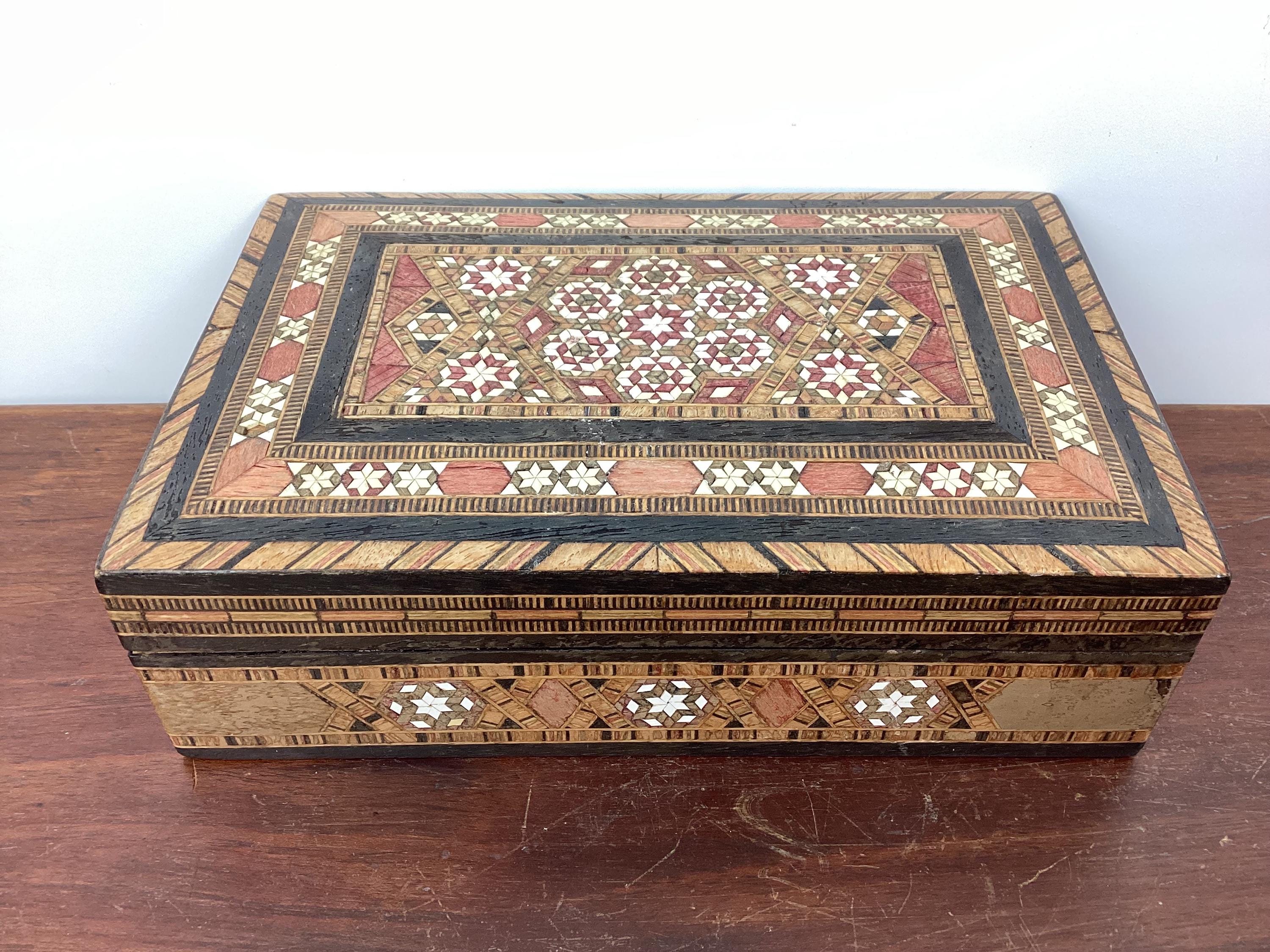 Vintage Handmade Wood Inlay Box, Marquetry Jewelry Trinket Box