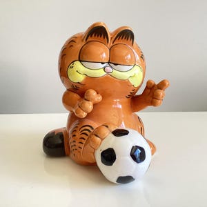 1981 Garfield Soccer Bank, Ceramic