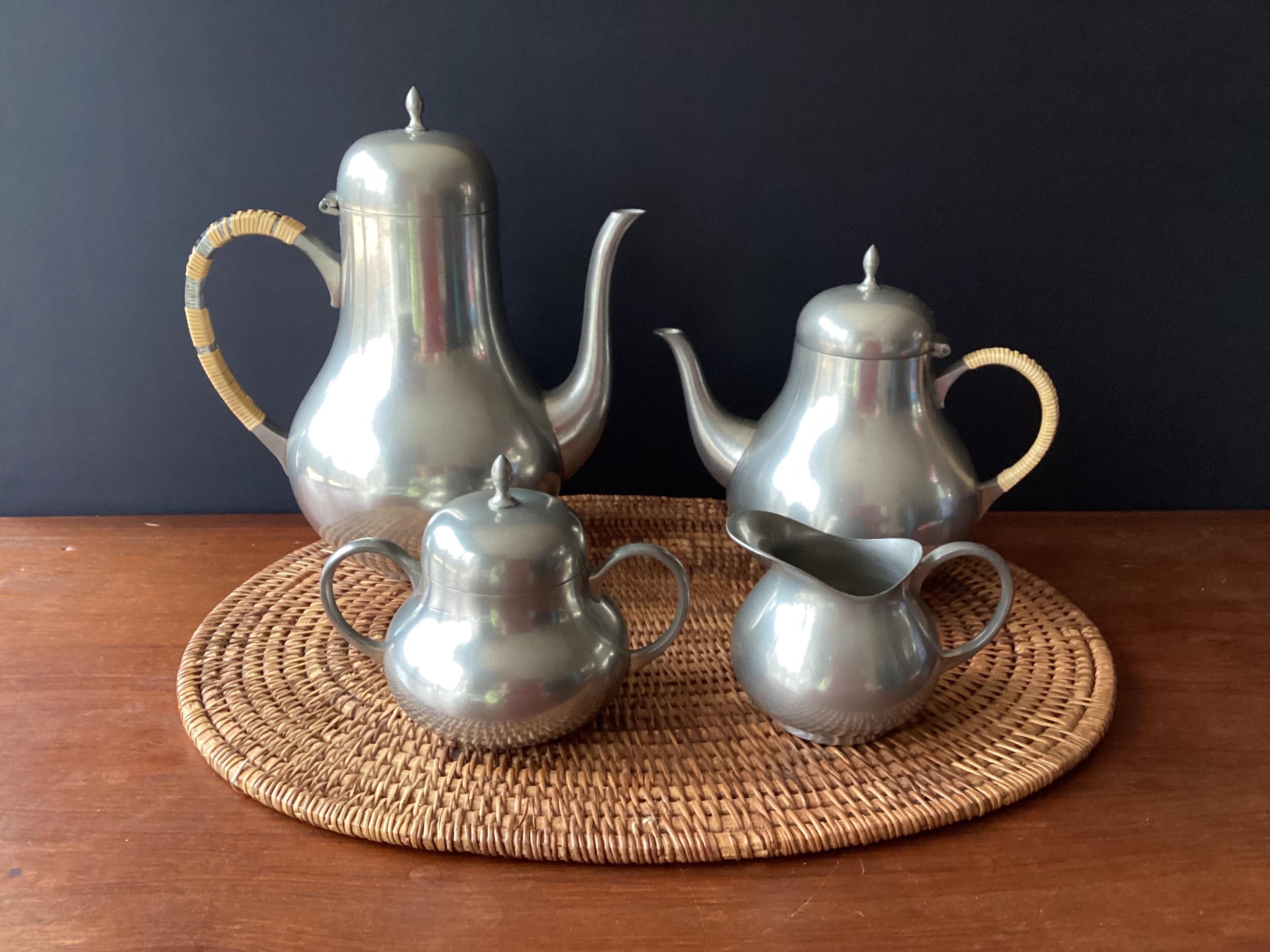 HOLLAND、オランダ製，ミニチュアトレイ付き珈琲ポット6点セット