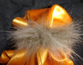 Coyote Faux Fur Slide (1/2")