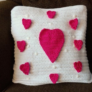 Crochet PATTERN: Heart Appliqué in 2 Sizes for Valentine&#39;s Day -- Year-Round Pillow Series