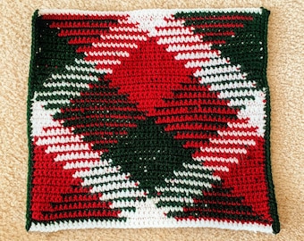 Crochet PATTERN: Argyle Plaid Christmas Table Runner Scarf