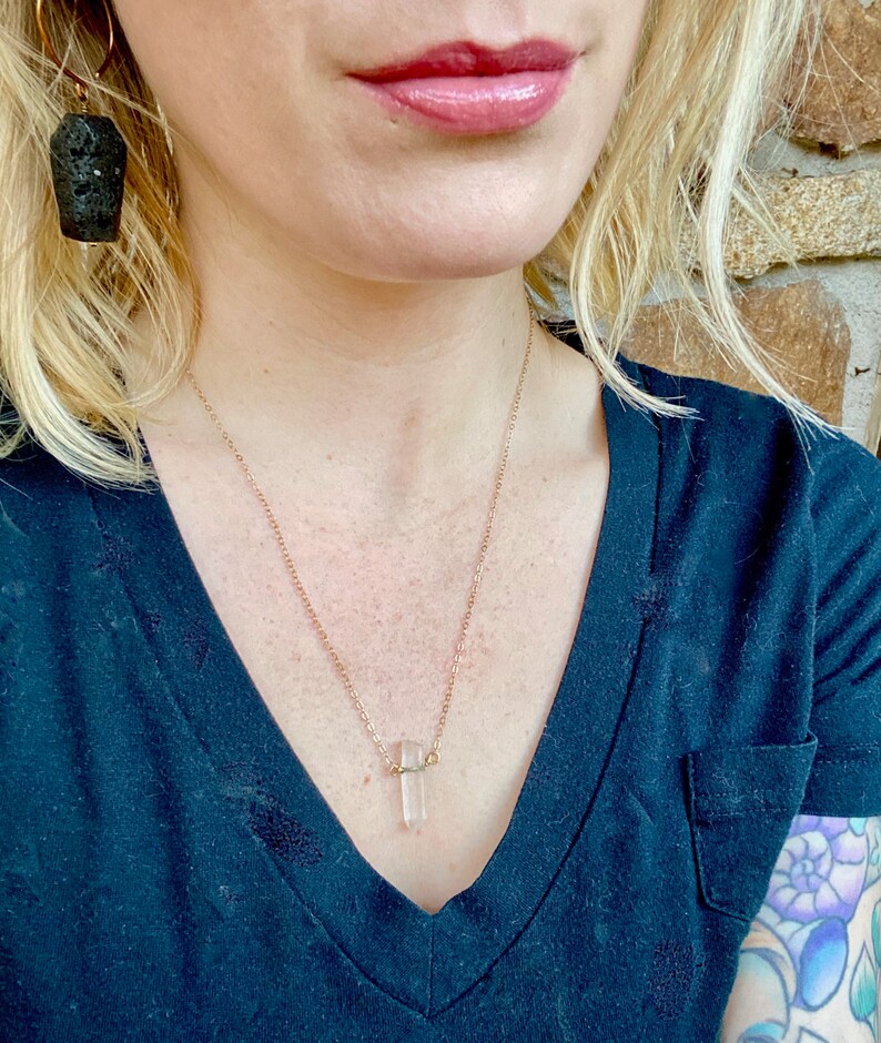 Healing Boho Gemstone Necklace Minimalist Quartz Crystal Pendant Necklace Customizable Reiki Necklace Terminated Quartz Crystal Jewelry